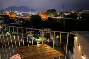 Salita Principi center Vesuvio view